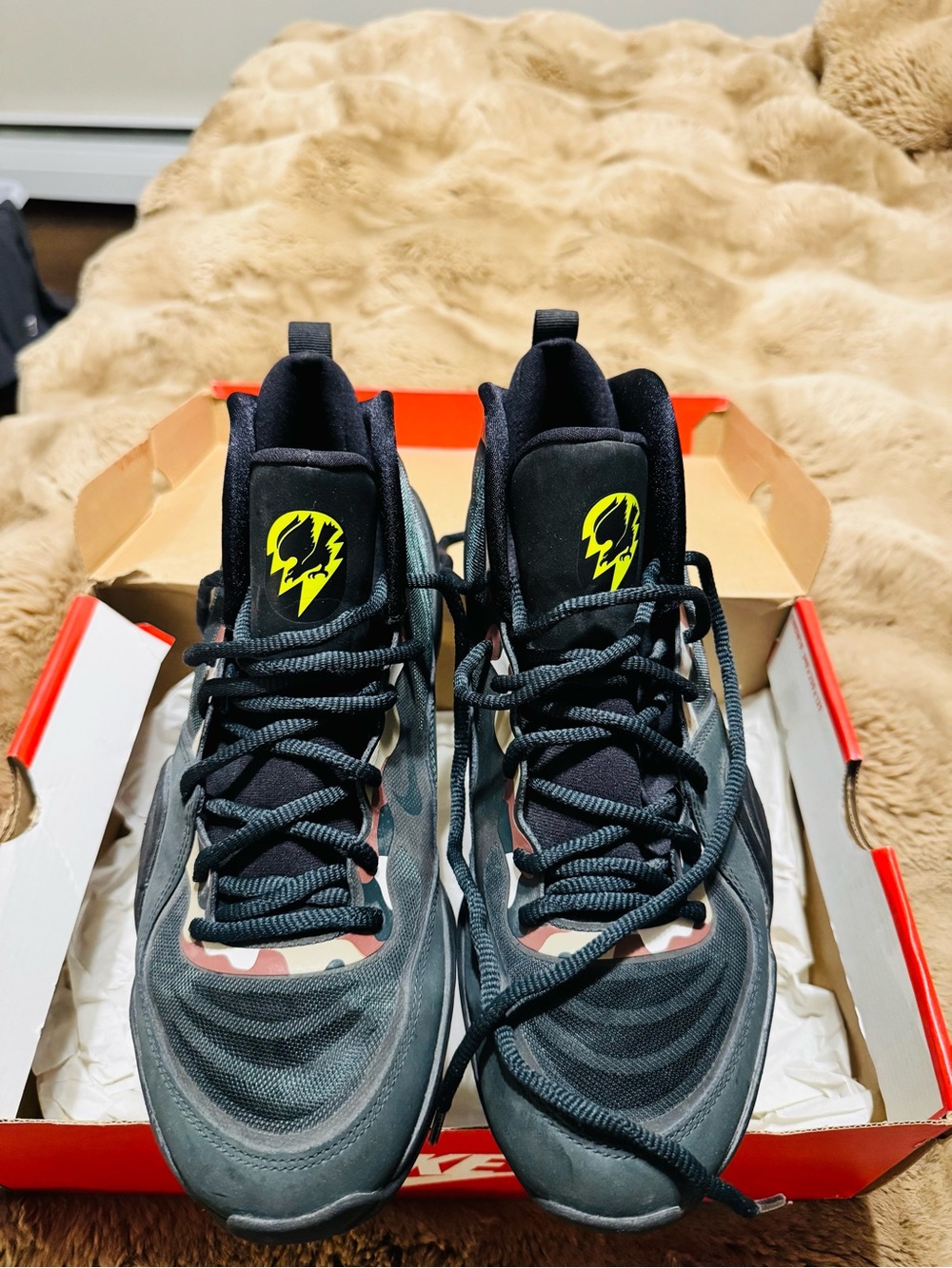 Like New Men’s Nike Air Penny CamoSneakers with Neon Yellow Logo